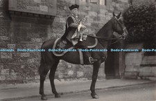 R419571 Unknown man on the