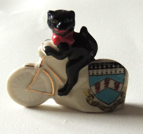 Rare arcadian crested china - arcadian,