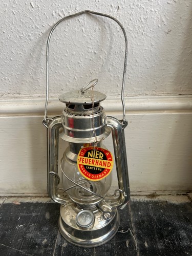 Nier feuerhand baby - baby, lantern