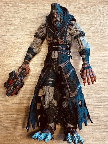 Neca gears war - gears,