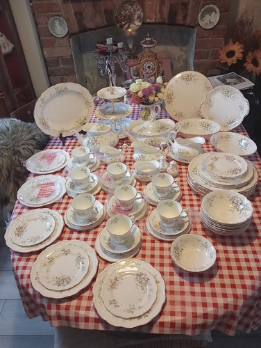 Royal albert haworth - haworth, tea