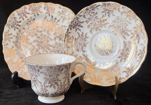 Royal vale gold lace - royal,