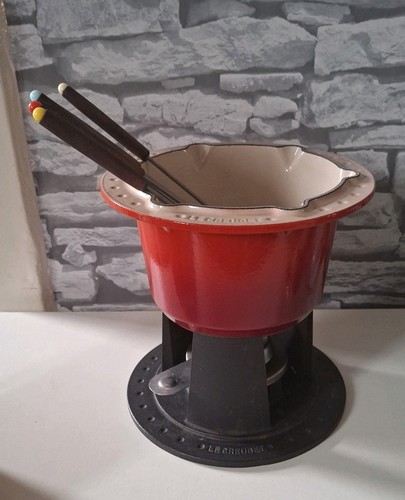 Creuset red cast iron - creuset,