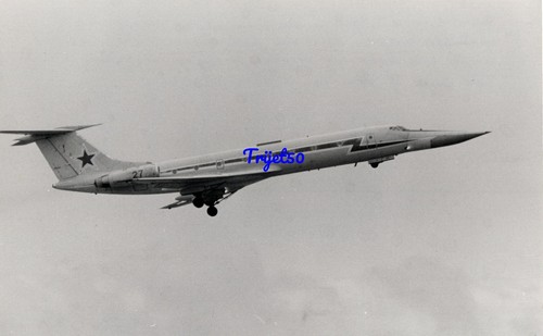 9x6 photo tupolev - b&w, tu-134