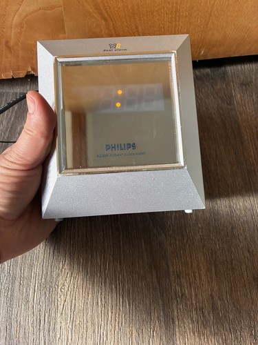 Philips clock radio aj3230 - clock,