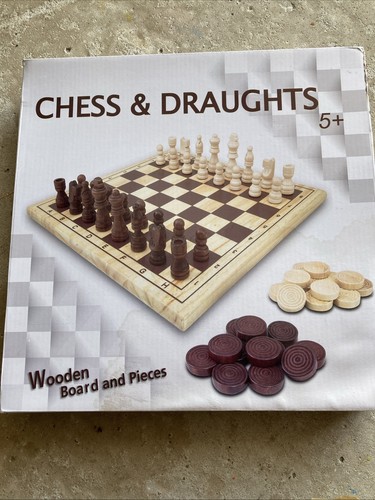 Wooden chess and draughts set - chess,