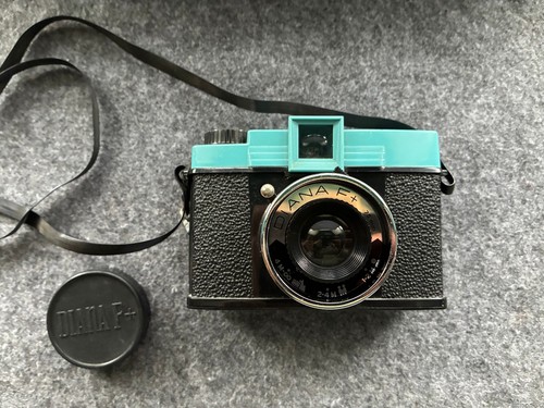Lomography diana 120mm - diana, f+