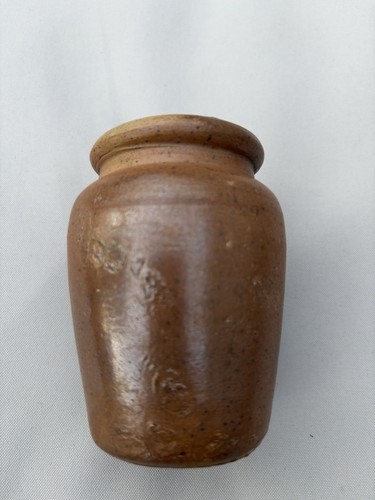 Salt glaze stone ware - salt, cream