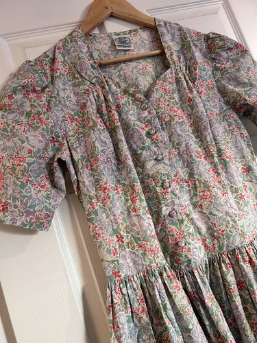 Vintage laura ashley - laura, floral