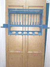 VINTAGE WOODEN KITCHEN/PLATE