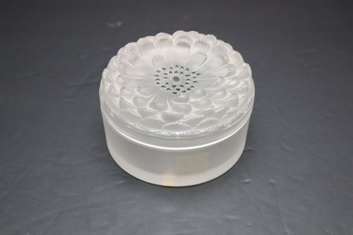 Lalique dahlia powder - lalique,