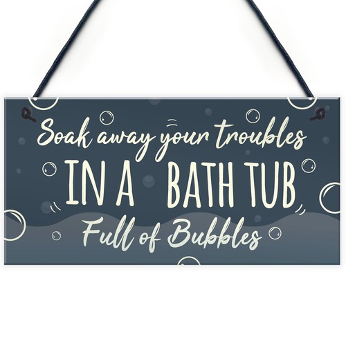 Bath tub bathroom decor - decor, toilet