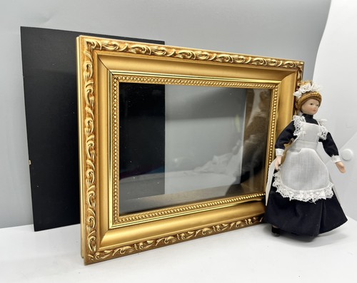 Dolls house shadow - , room