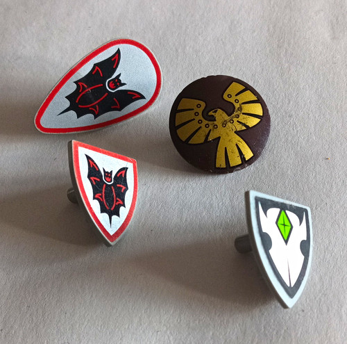Lego minifigure accessory lot - accessory,