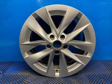 Skoda Octavia Alloy Wheel 5E3601025E 7Jx17 F664