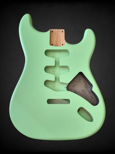 Stratocaster body surf green - body,