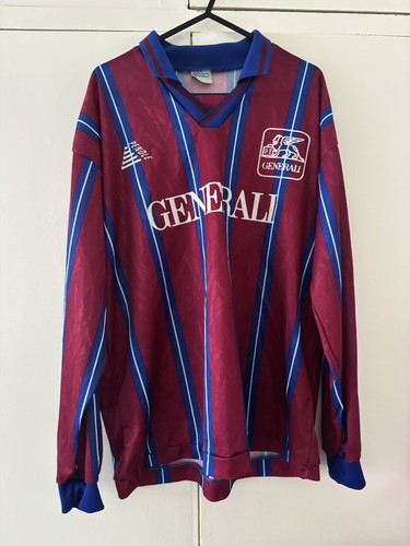 Vintage rare pendle - rare,