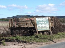 Photo 6x4 Old farm trailer