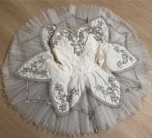 Hand maid professional tutu - maid,