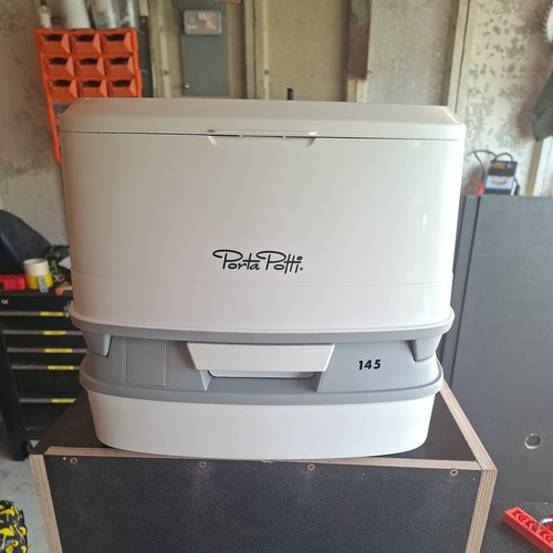 Thetford porta potti qube 145 - potti,