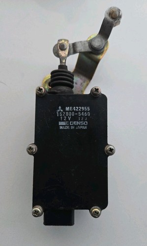 Front left door lock - front,