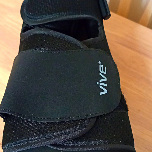 Vive walking shoe orthopaedic - vive,