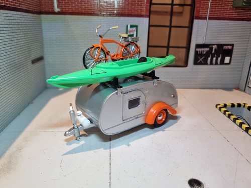 Teardrop caravan trailer kayak - trailer,