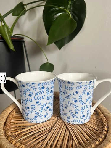 Vintage queens blue white - vintage,