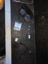 BMW E60 520D ECU KIT (+ 1 Key + Speed Kilometru Module)