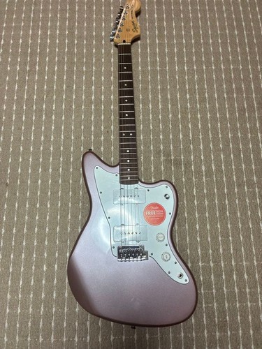 Squier fender jazzmaster - by,
