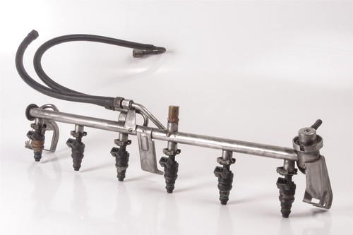 Mercedes 1040701395 fuel rail - fuel,