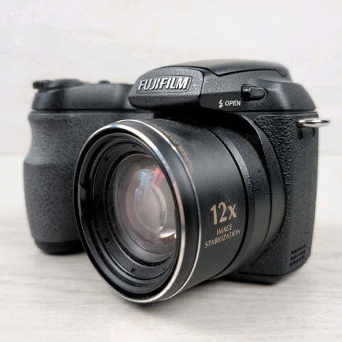 Fujifilm finepix s1000fd 10mp - fujifilm,