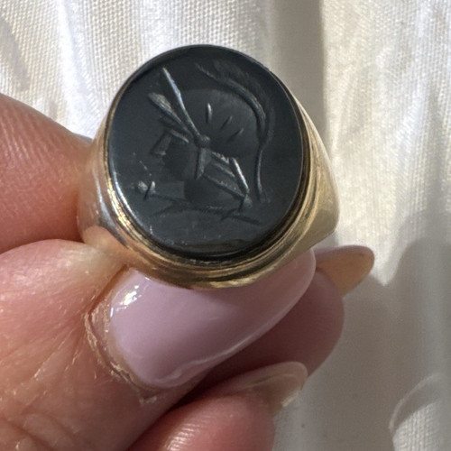 Men yellow gold signet - men’s,