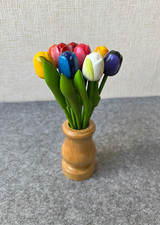 Wooden tulips with vase, set