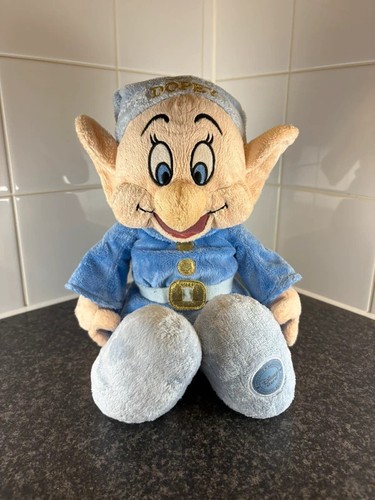 Disney store dopey - store, plush