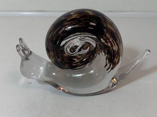 Wedgwood snail figurine - snail, glass