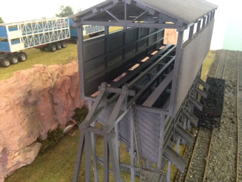 Scale coal bunker - coal,
