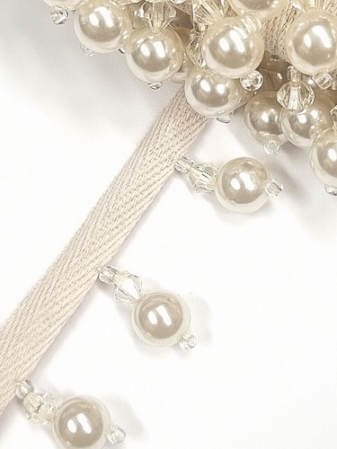 Cream beaded pearl tassel - pearl,