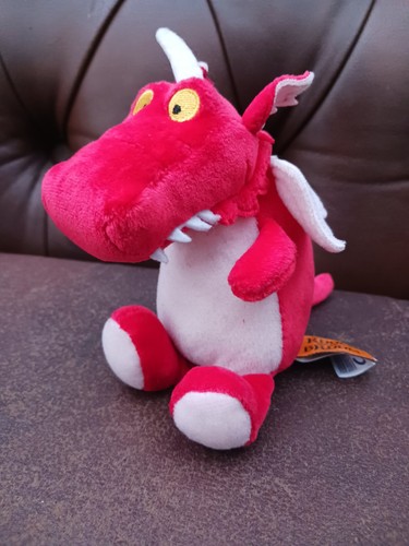 Room the broom - dragon, 6"