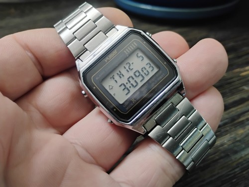 Vintage lcd digital - vintage, wrist