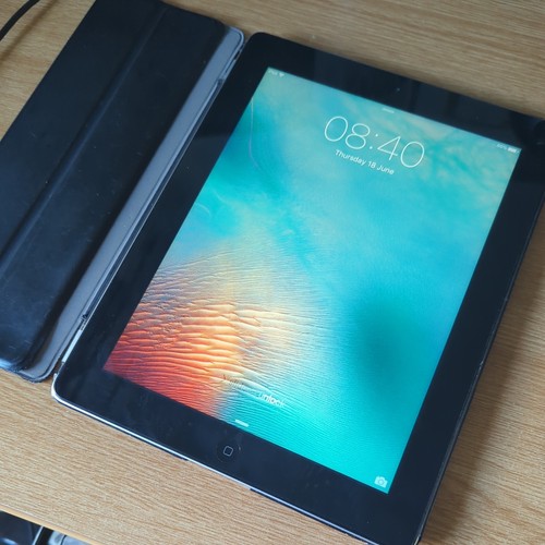 Apple ipad 3rd generation - ipad,
