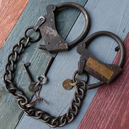 Handcuffs 2alcatraz prison - handcuffs,2alcatraz,