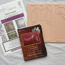 Glitter Girls ‘Dress To