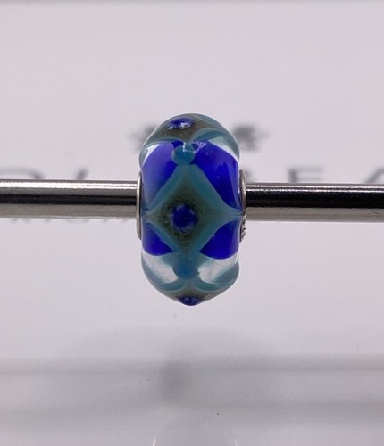 Trollbeads glass bead blue - trollbeads,