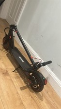 iScooter I9 Electric Scooter 350W, 25km Range With Charger and Box