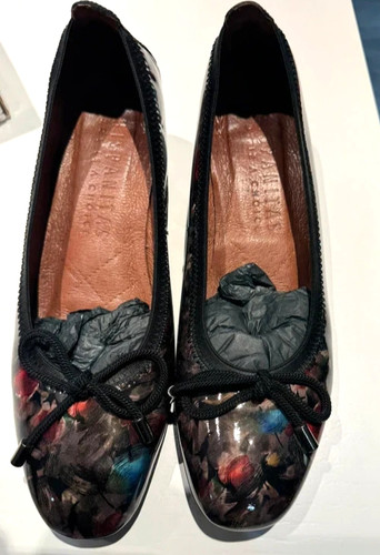 Hispanitas floral patent