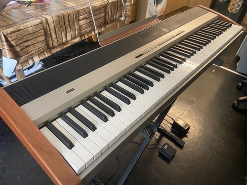 Korg sp300 digital - korg,