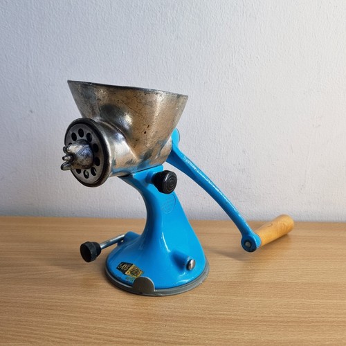 Vintage heavy cast iron - cast, blue
