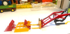 BRITAINS. 1:32.FARM.TRACTOR.MOUNTED FRONT END LOADER.BUCKET.FORK LIFT.BALE GRAB