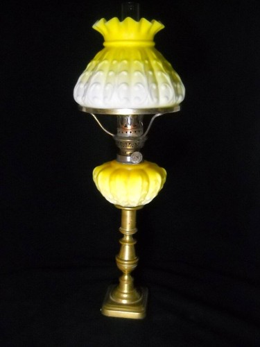 Antique canary yellow peg - yellow,